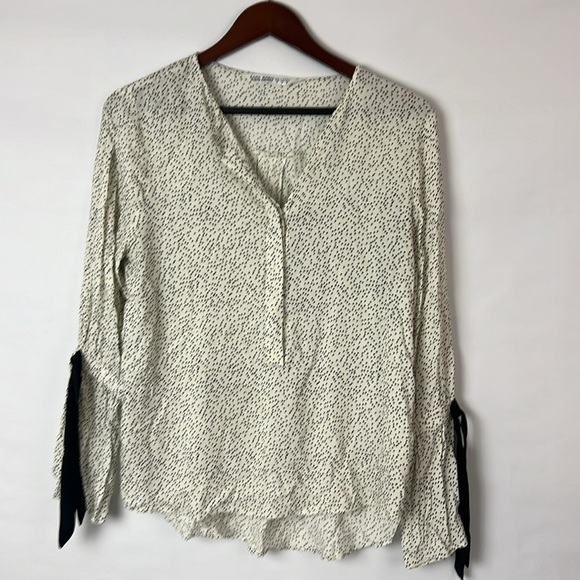 Zara Tops - Zara polka Dotted Blouse with ties on sleeves